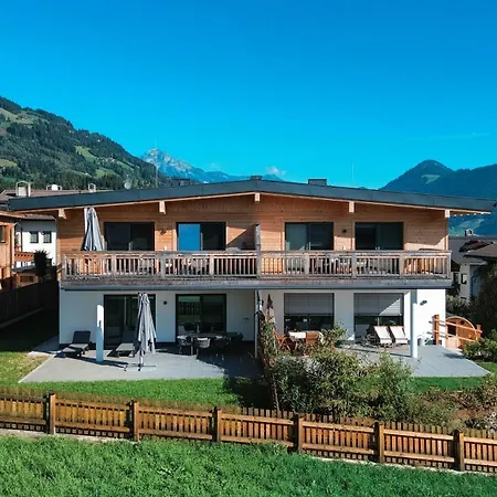 Gletscherblickstube - Sunny Balcony & Car Park By Alpenluxus Fuegen